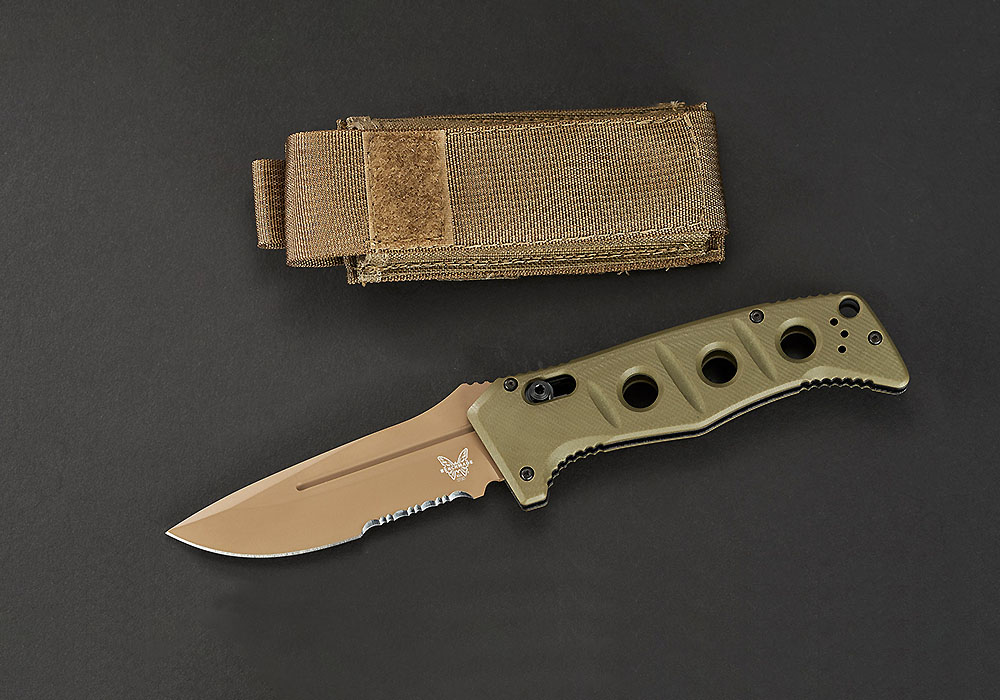 Benchmade OTS Automatic Knife with accessories